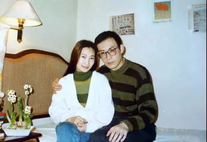 60后夫妻结婚30年无儿无女，独居深山却火上央视，网友：这才是神仙爱情