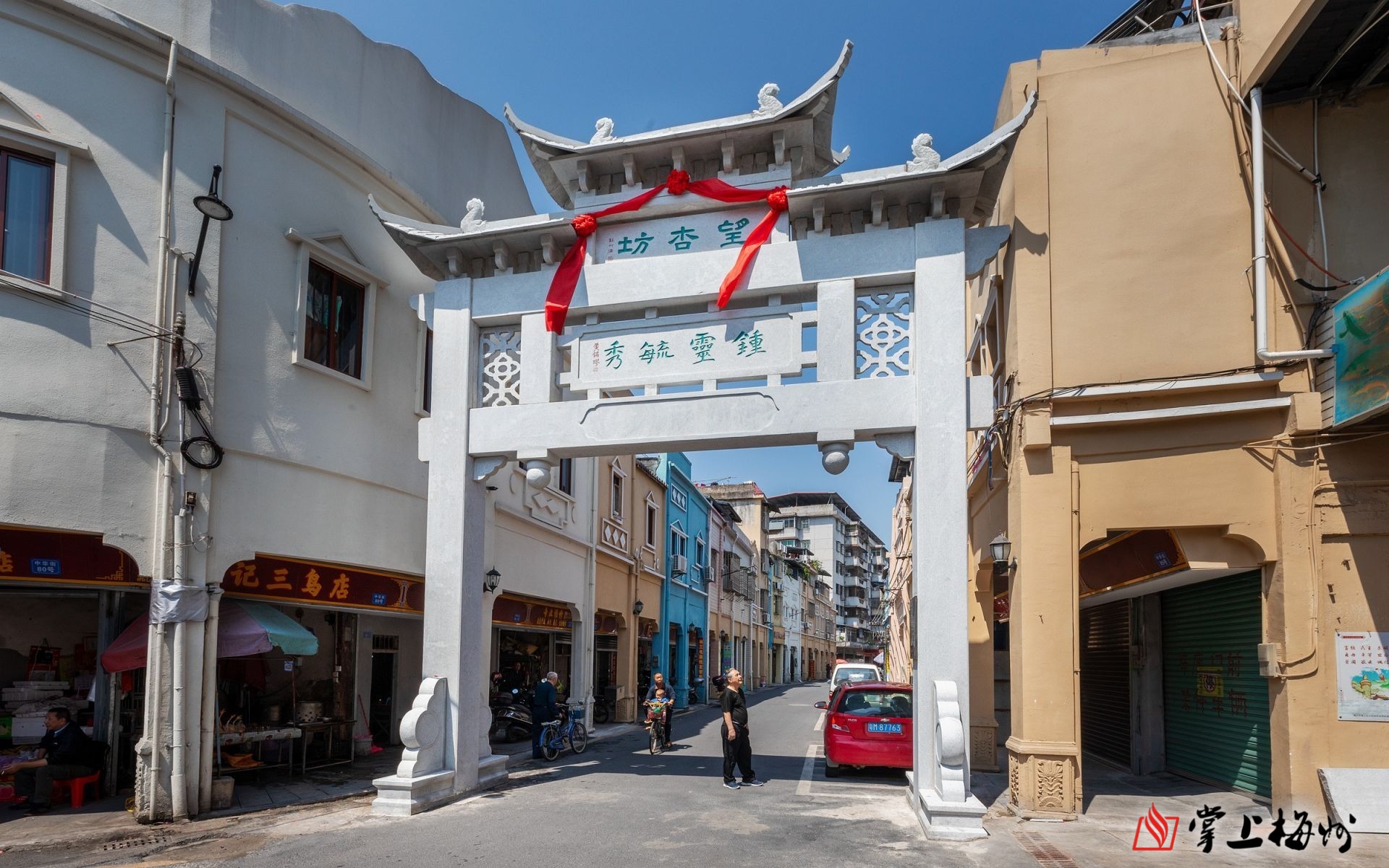 钟灵毓秀时隔348年梅江区望杏坊牌坊今日揭幕重现