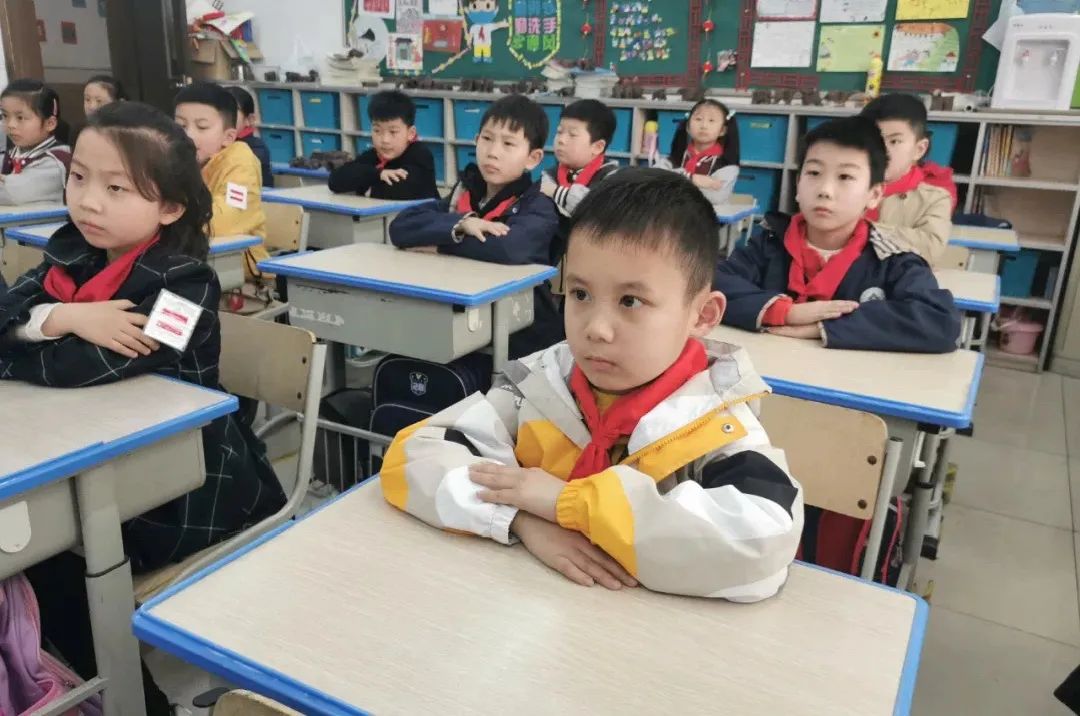 学党史|恰同学表演艺术学校少年 风华正茂时