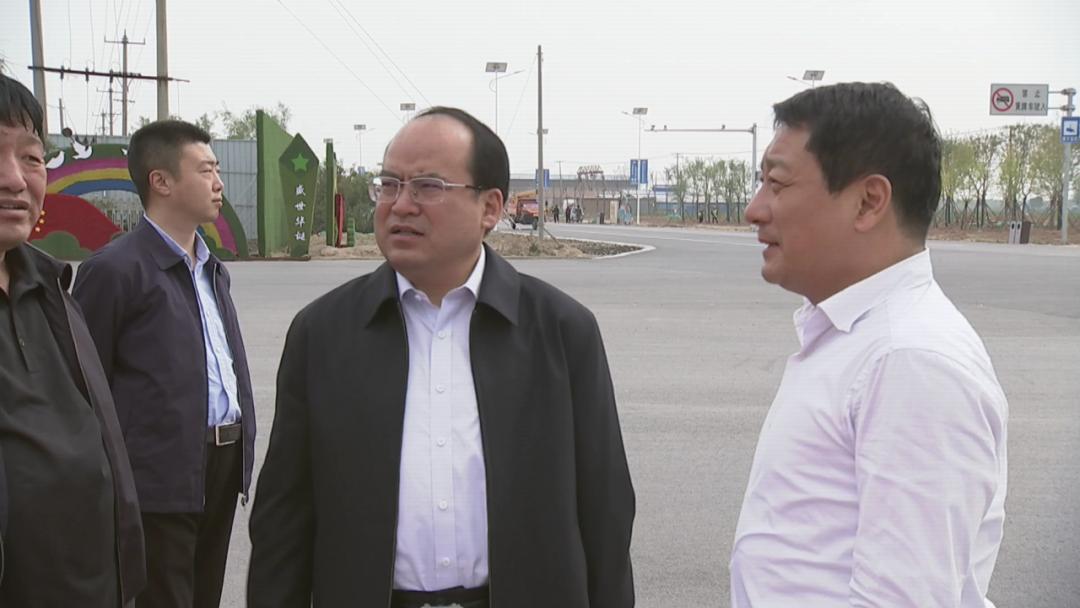 县长张立庄就拆促畅增优活动进行督导调研