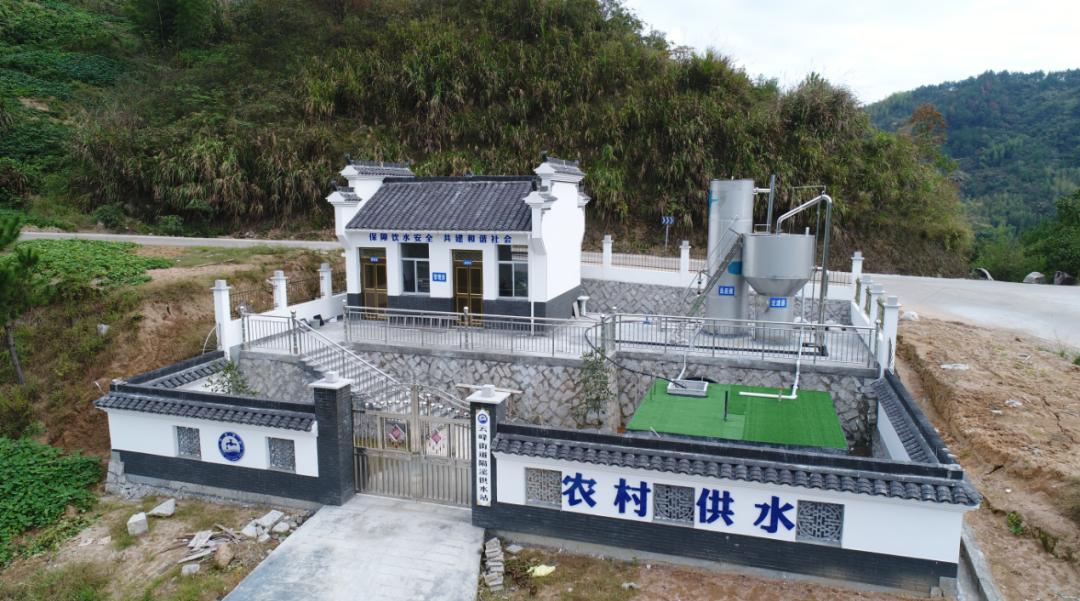 对于工程规模投资较小的单村供水工程,遂昌县通过由县水利部门组织