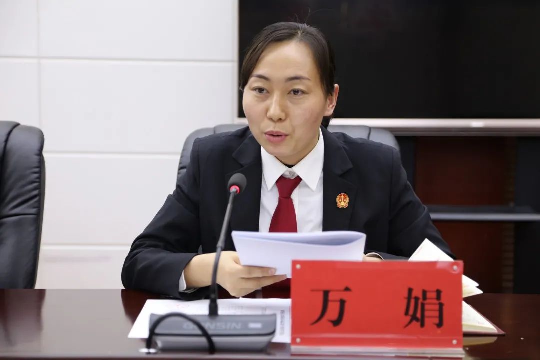 坚持分类施策靶向治疗丨平罗法院召开队伍教育整顿集体谈话会