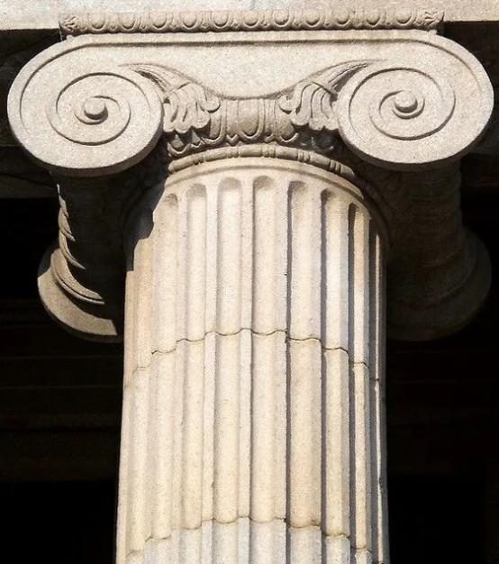palladio,他喜欢从古典建筑得到灵感,大量运用了古希腊爱奥尼柱的柱式