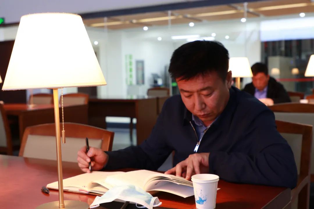 市委常委,组织部部长包永辉