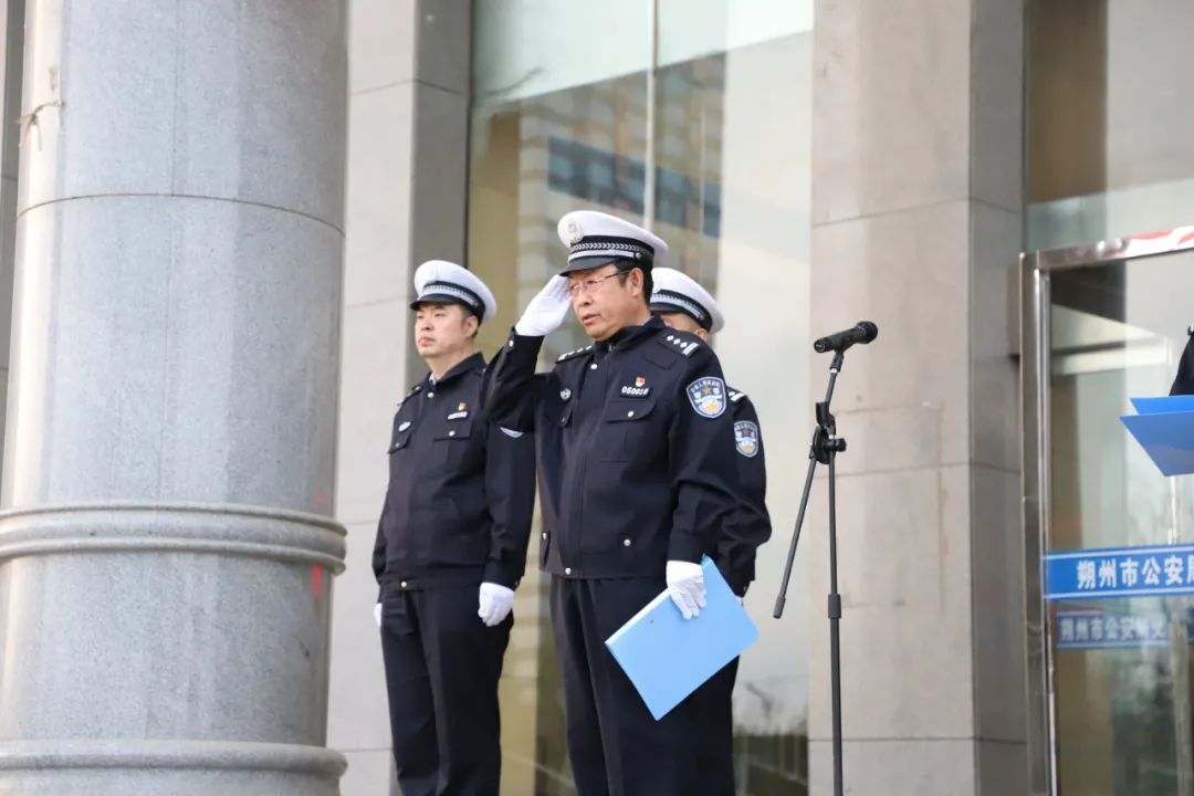 朔州市公安局交警支队举行全市公安交警重型货车交通隐