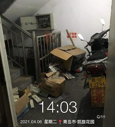 其中,業主集中反應最大的問題是電費繳納問題,最初小區的開發商並沒有