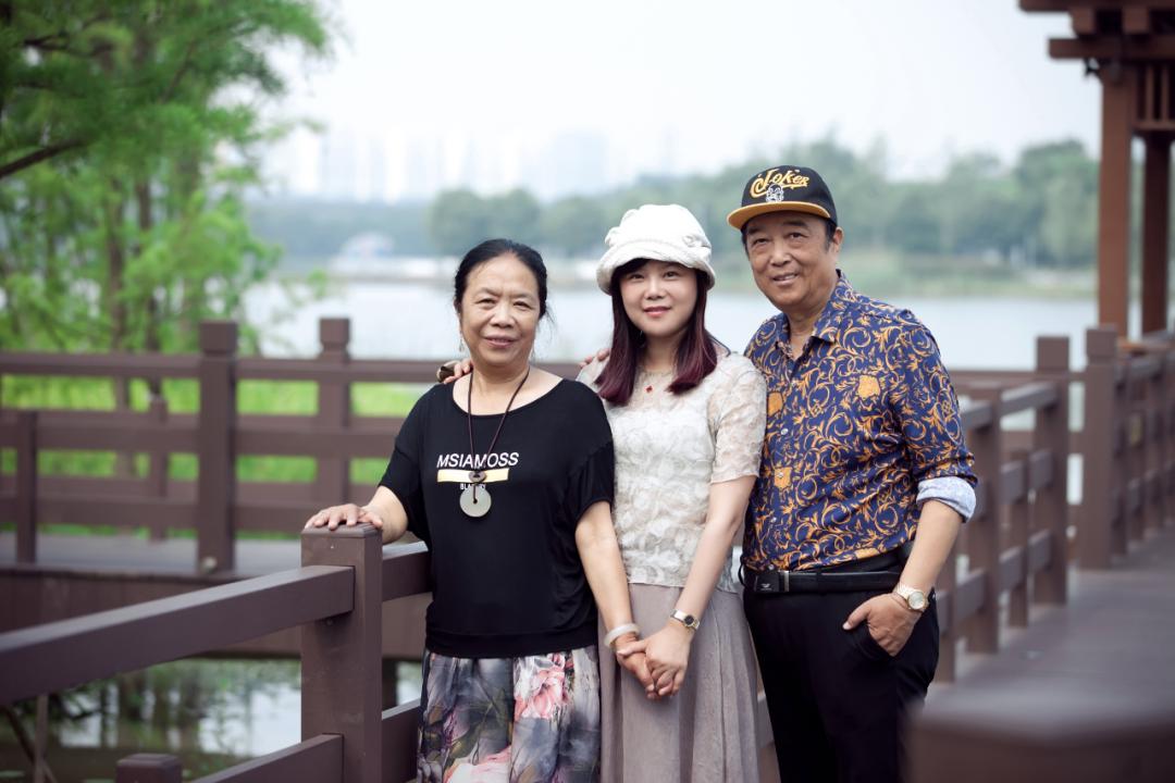 陈卓林家庭:三十年公益路,幸福源于付出