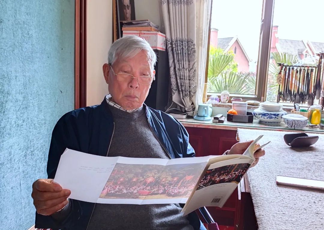 魏伯良将军在阅读《〈良宵〉的故事》谁的故事不是故事呢?