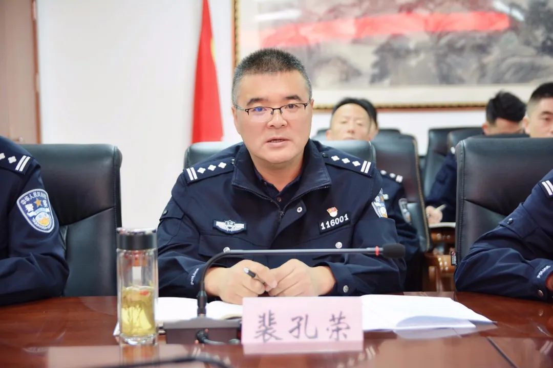 杨世平同志督导检查岷县公安局队伍教育整顿工作和公安交管信访工作