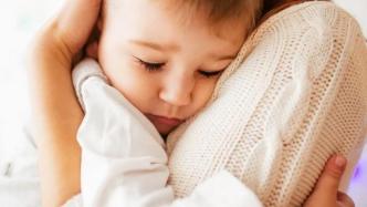 被漠视的焦虑，正在等待一个抱抱 | 肌肤饥渴症