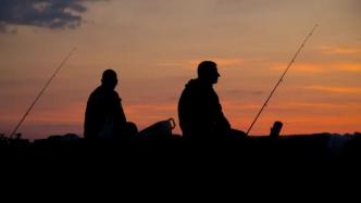 每个钓鱼的男人，都渴望体验这种瞬间刺激