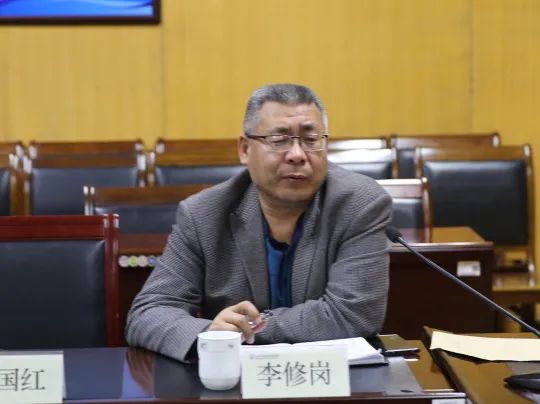 队伍教育整顿运河监狱召开队伍教育整顿开门纳谏座谈会