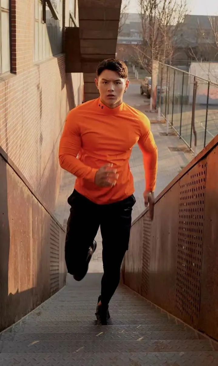 从"电线杆"逆袭健美模特,陈海诺告诉你减脂增肌秘笈!