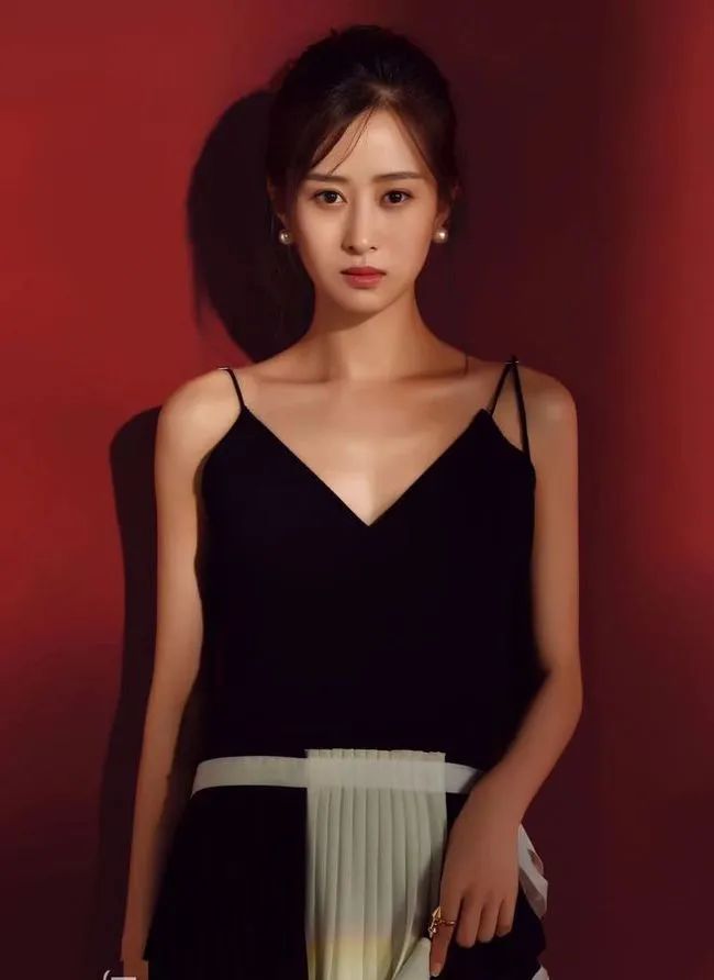 来源:闲时花开(id:xsha369)作者:刘娜情感作家娜姐和她的朋友们.