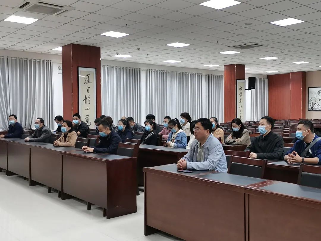 【我为群众办实事】 撒杭州职业高中播清廉“雨露” 涵养师生心灵