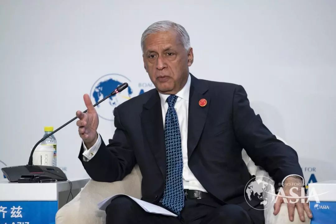 洞见|肖卡特·阿齐兹:着眼未来,更多领域的联通与合作将成为全球治理