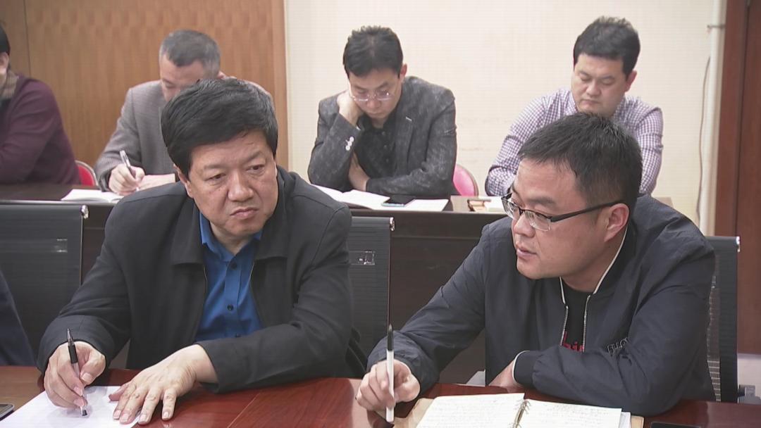 县委常委常务副县长杨绍华主持召开第三次农村乱占耕地建房整改警示