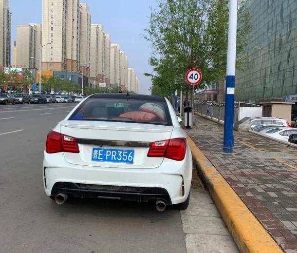 晋ezk56167晋e3h228市民随手拍举报