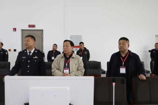 4月27日,甘肃省司法厅党委书记,厅长牛纪南到白银监狱,永登监狱调研