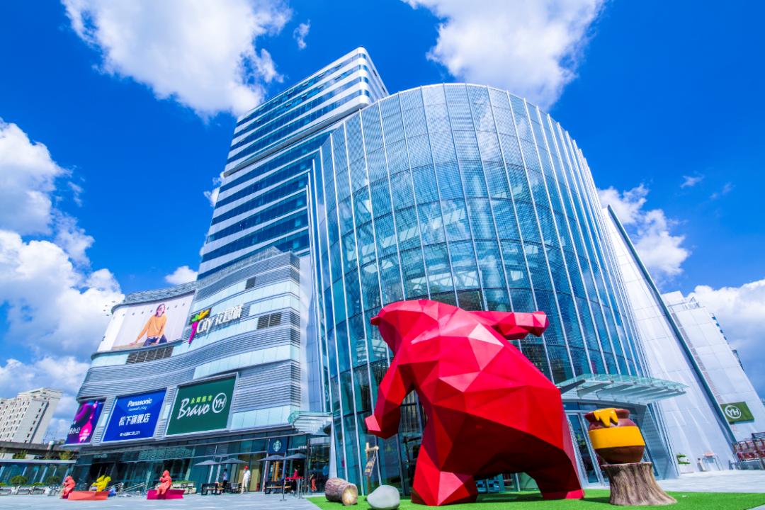 重点活动包括国金中心"ifc法式创意刺绣艺术展",森兰国潮音乐节,正大