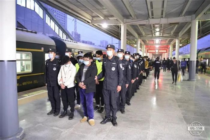 专案组在四川,湖南,福建三地