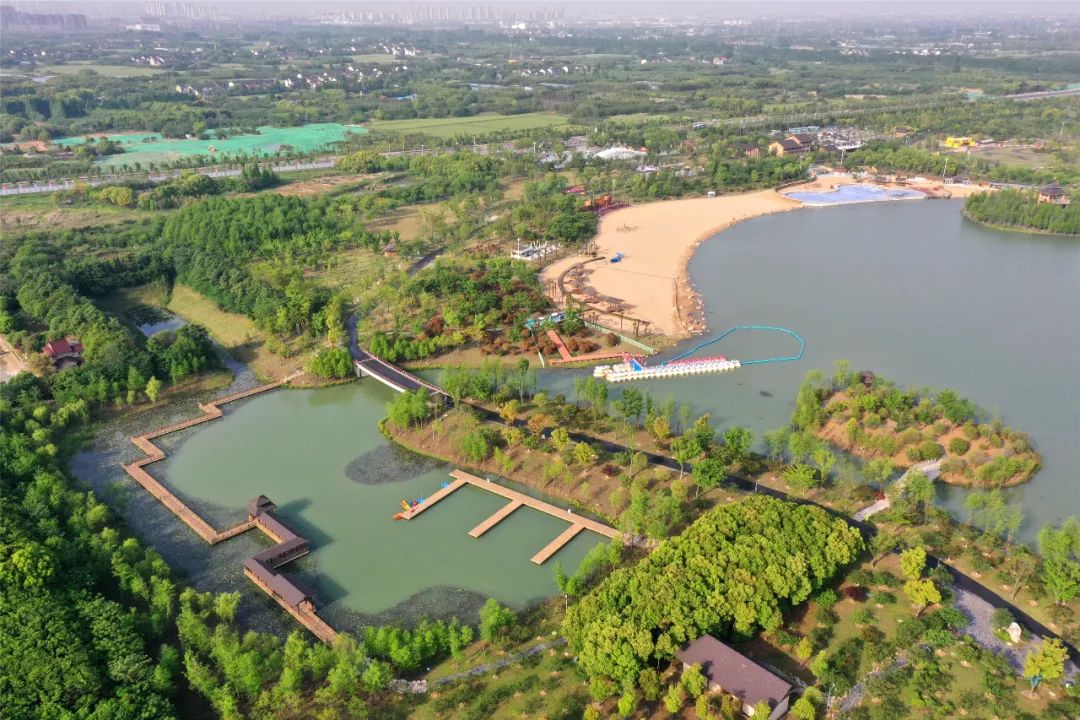 成都新龙湖生态公园图片