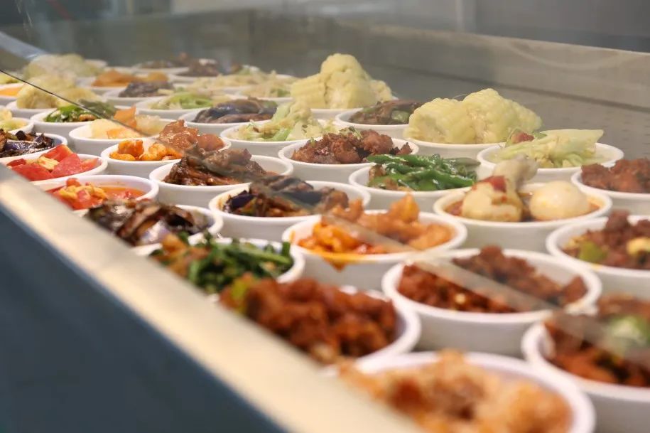 幸福在味蕾绽放品尝八大菜系坐拥九大食堂来到北林点击查看bfuer微信