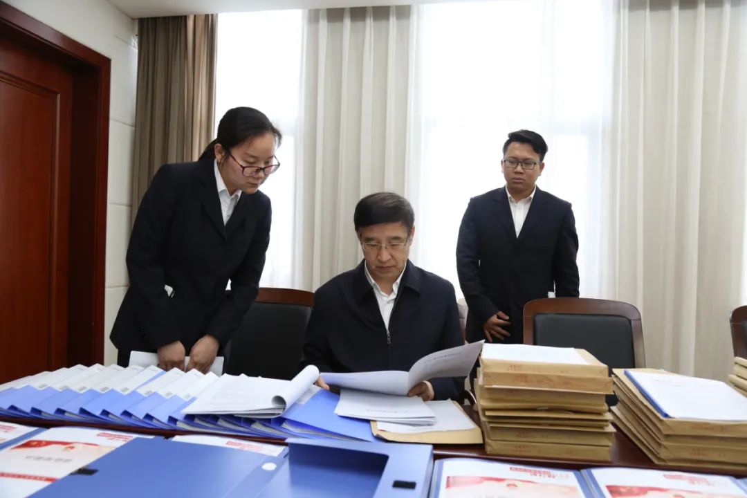 中央督导组深入下沉金山区督导政法队伍教育整顿工作