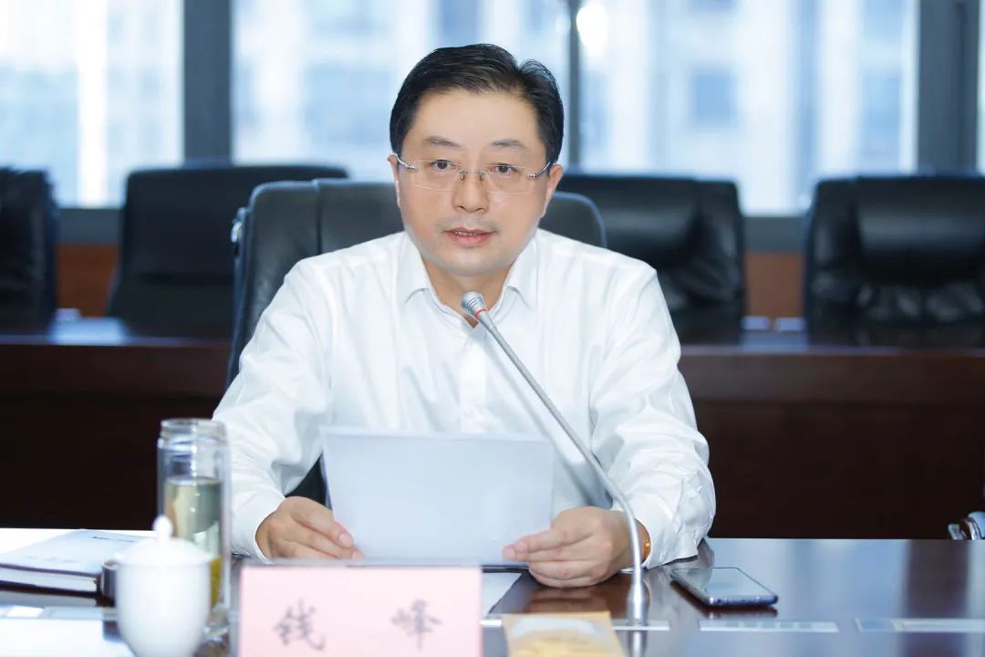 队伍教育整顿以更高政治自觉责任担当推动政法队伍教育