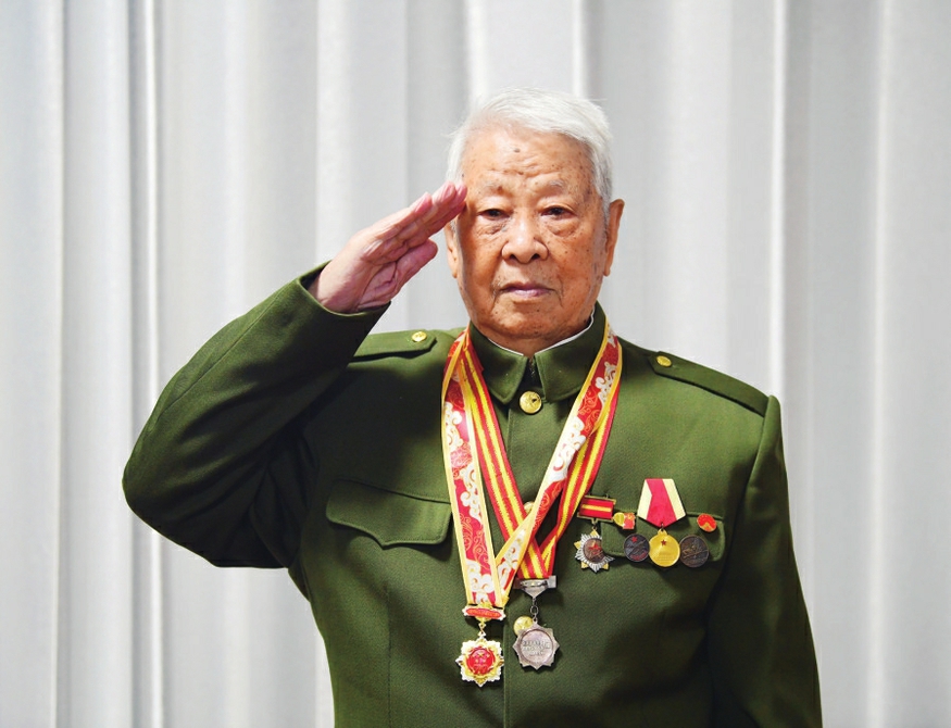 参加济南战役时他刚满18岁