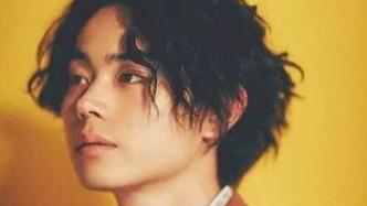 這新生代頂流不得了，拍一部爆一部