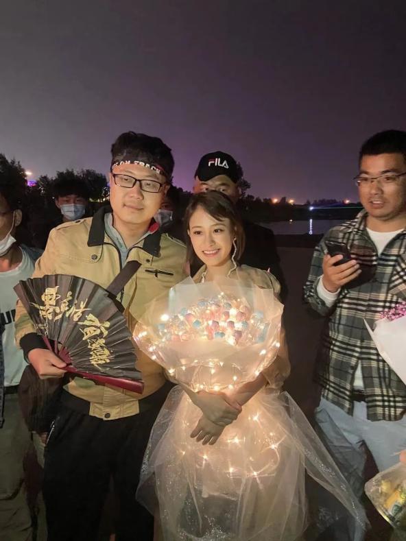 超燃音乐会,网红大咖小阿七引爆全城