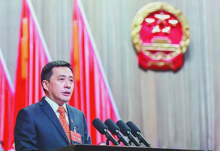 云南人事调整李小三任省委副书记刘洪建任省委常委