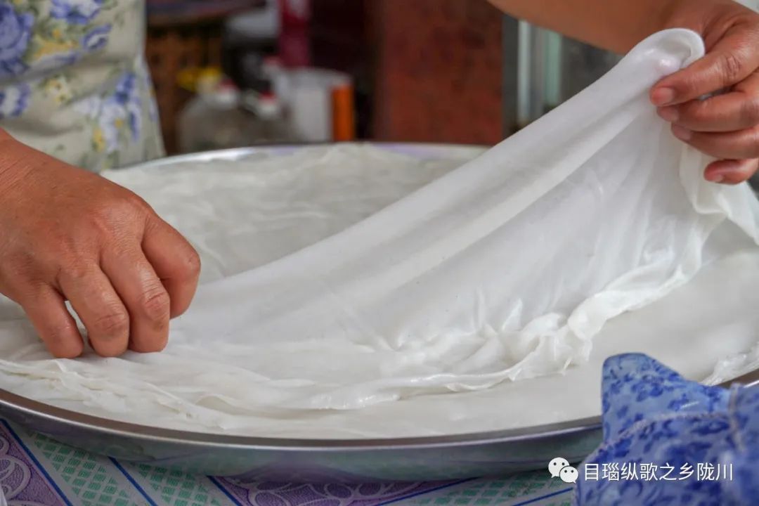 德宏炎炎夏日一定得来个清爽的卷粉