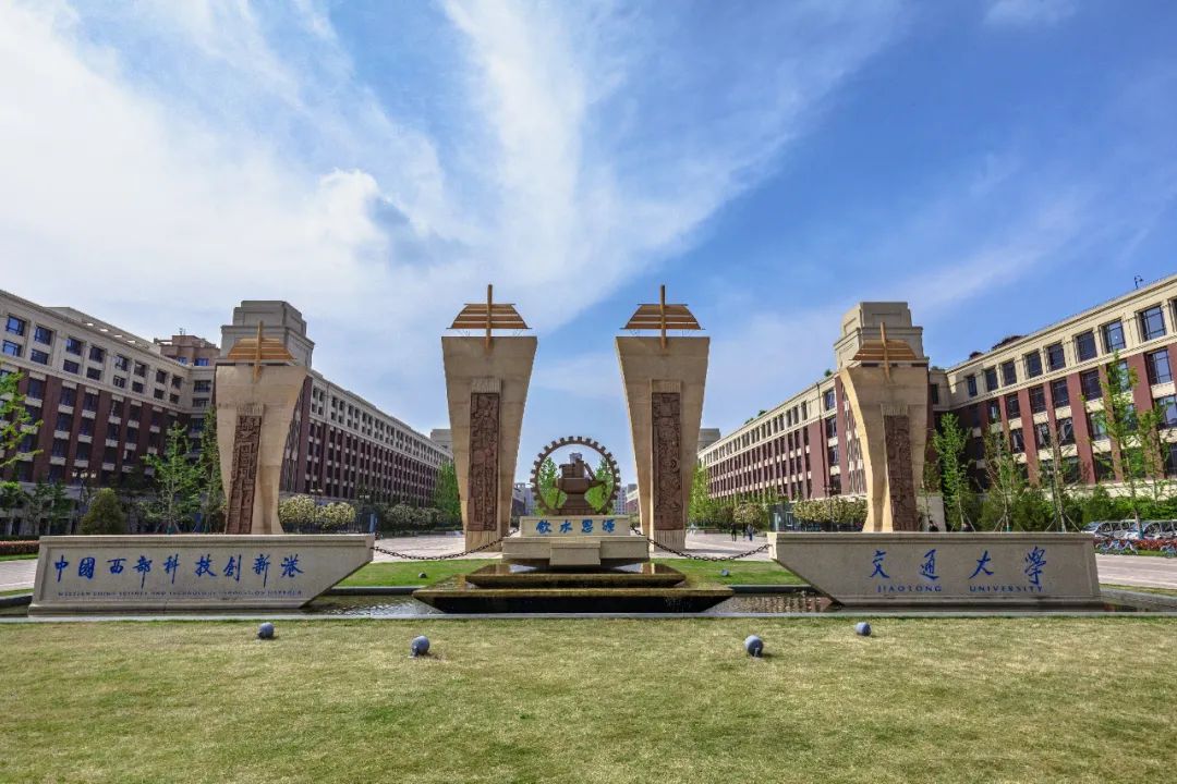 等闲识得东风面