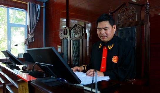 英模选树风采展示丨沂源县人民法院东里法庭庭长齐元林