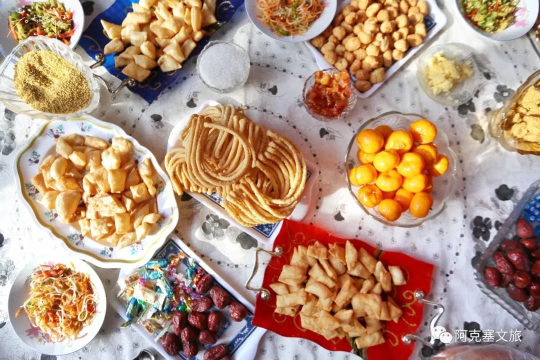 为进一步弘扬民族文化,扩大对内对外交流,提升阿克塞县民族特色美食