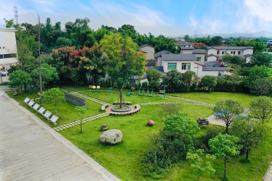洪安镇红光村上角院,文安社区刘家大堰,西河街道曾家大院,柏合街道熊