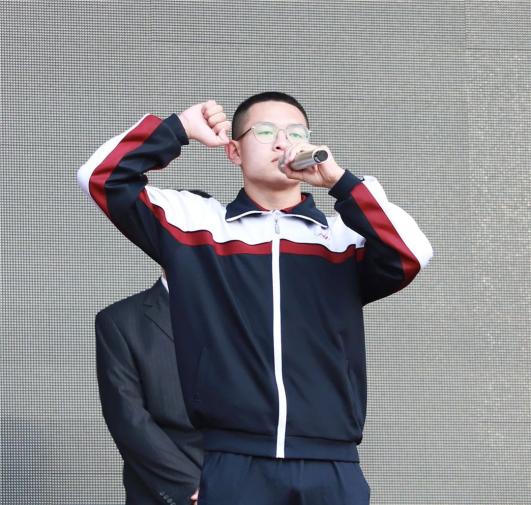 五四青年节为青春喝彩为梦想加油武邑中学新团员入团宣誓仪式