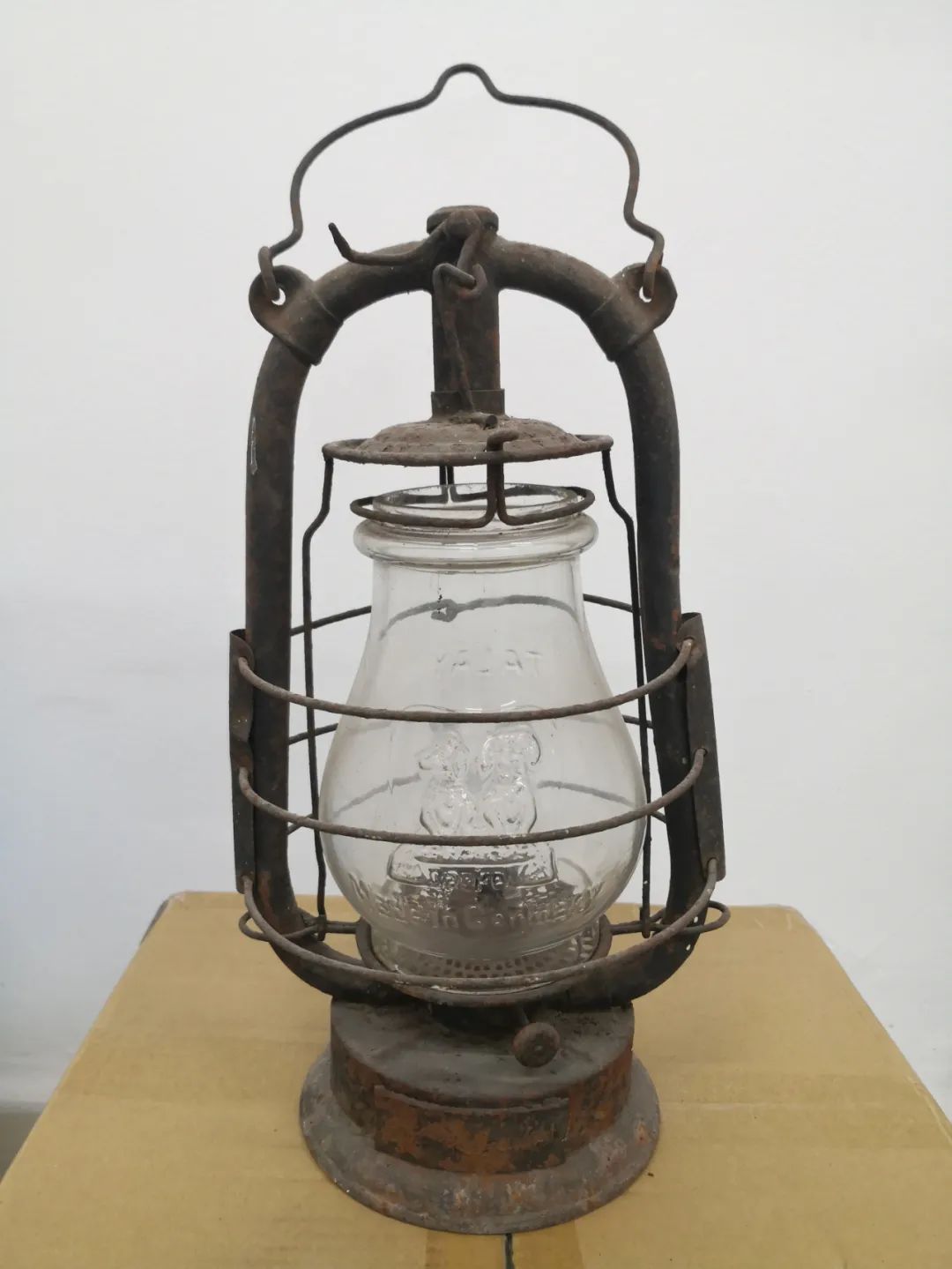 新余罗坊红军用过的一盏马灯