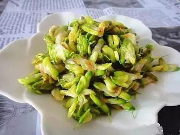 凉拌槐花