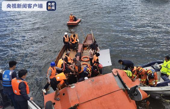 云南大理一直升机坠入洱海机组人员2人死亡2人搜救中