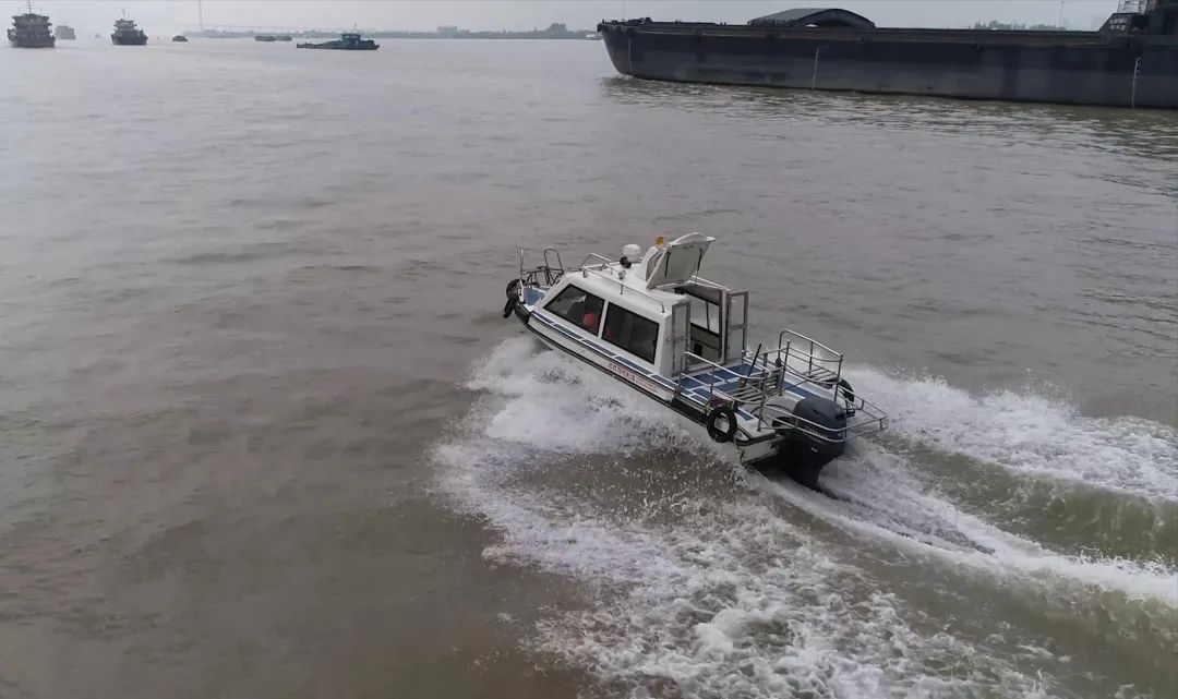 办实事安全提醒行船至长江泰州段这些风险点要警惕