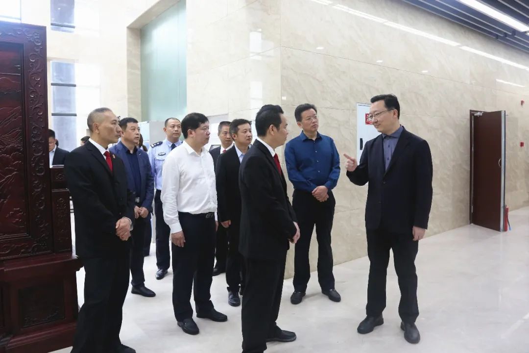 县委书记祁美文调研指导酉阳法院教育整顿工作