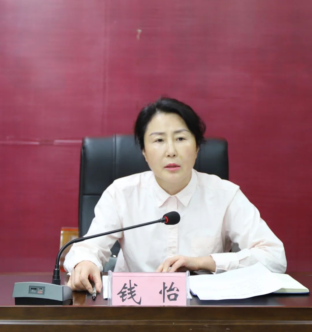 领导干部见面会,汉源县委书记郑朝彬,雅安市中院党组成员,副院长钱怡