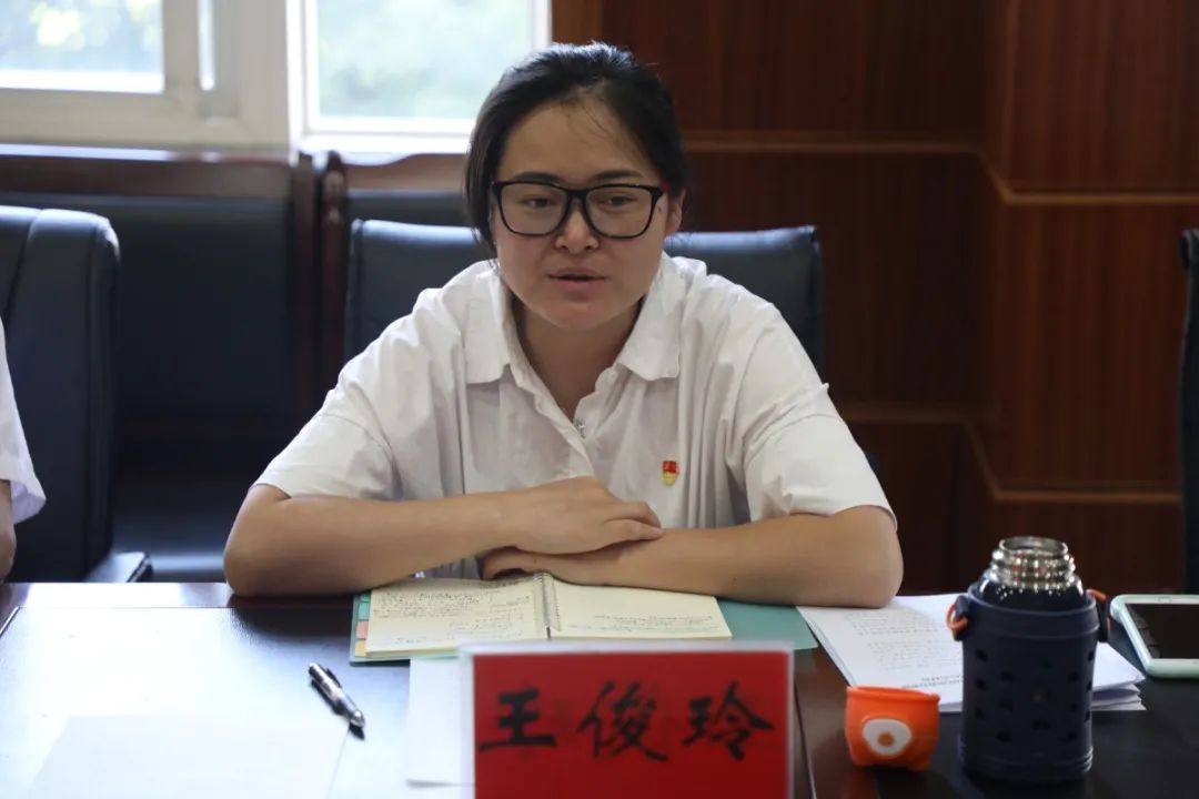 教育整顿泸西法院党组班子召开政法队伍教育整顿专题民主生活会