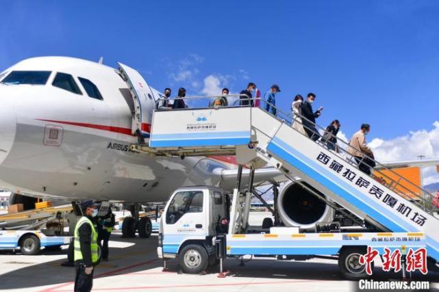 中国民用航空西藏自治区管理局介绍,机场新货站也将于5月10日启用.