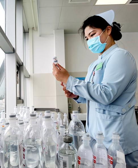 护士节,探访南阳"白衣天使"的工作日常