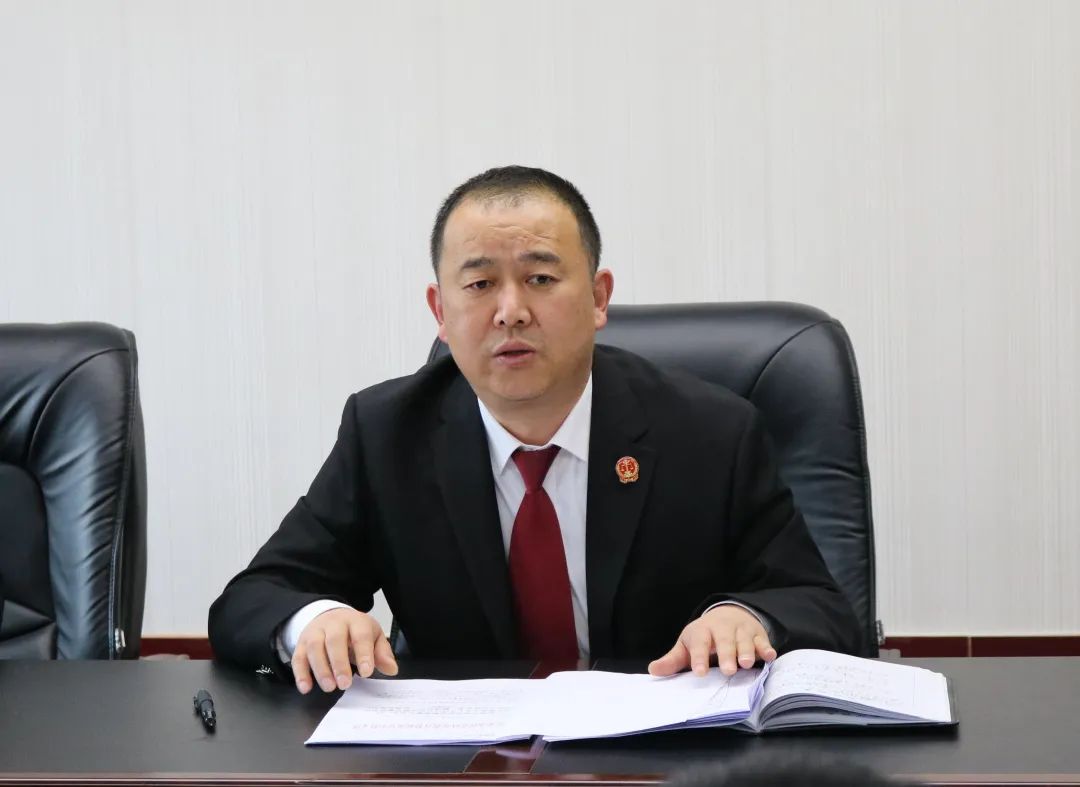 黄龙法院组织学习全国政法队伍教育整顿办第三次主任会议暨省级教育