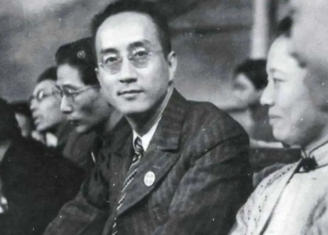 党史学习园地邹韬奋生前未入党为何被称为吾党的光荣